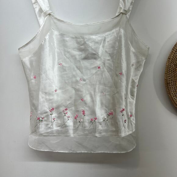 Vintage Y2K 2000s Pajamagram White Flower Floral Embroidered Satin Tank Medium - Picture 5 of 8